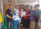 Syarfi Berkunjung dan Salurkan Bantuan Untuk SSB Sinar Muda Sibabangun 