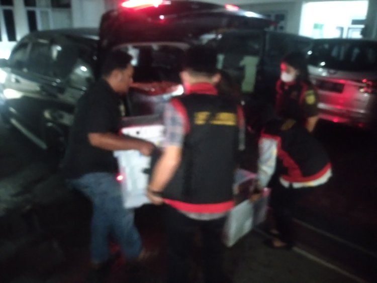 Usai Periksa 15 Saksi, Tim Satkus Kejatisu Geledah Kantor Dinkes Dan Rumah Oknum Mantan Kadiskes Tapteng